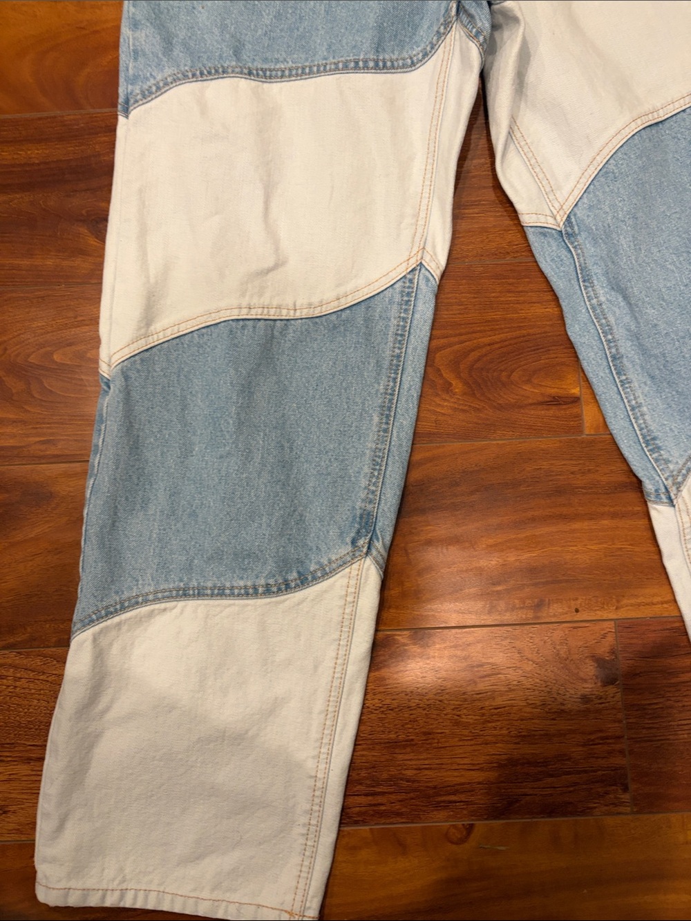 Wild Fable High Rise 90s Relaxed Straight Patchwork Jeans Two Tone Size 10 - Picture 8 of 10